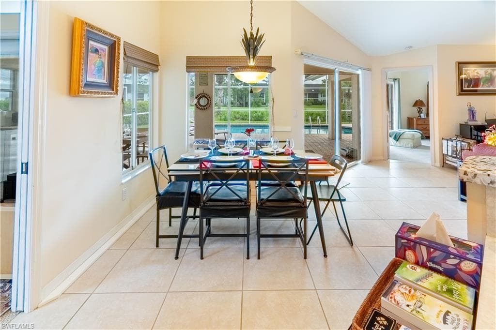 458 Countryside DR-12