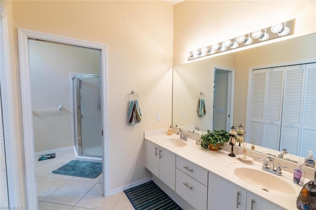 458 Countryside DR-22