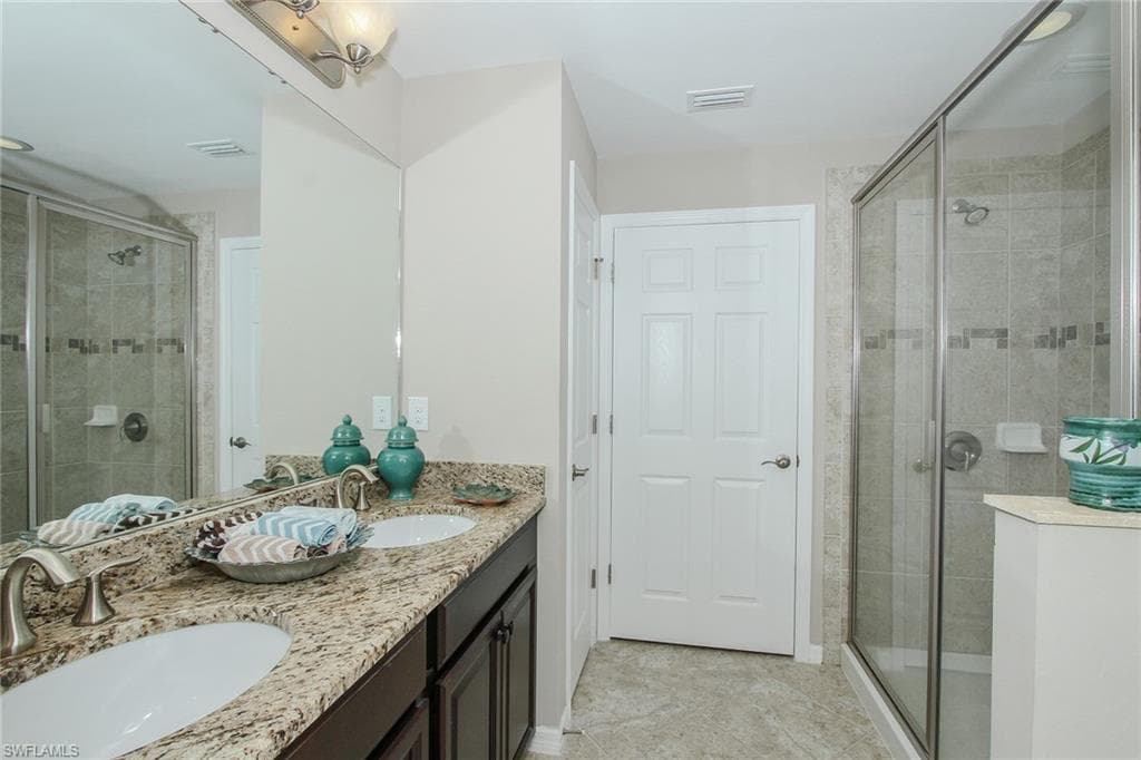8531 Violeta ST 101-11