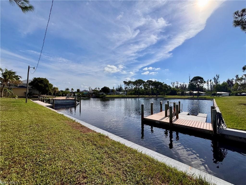 5748 Linden LN-39