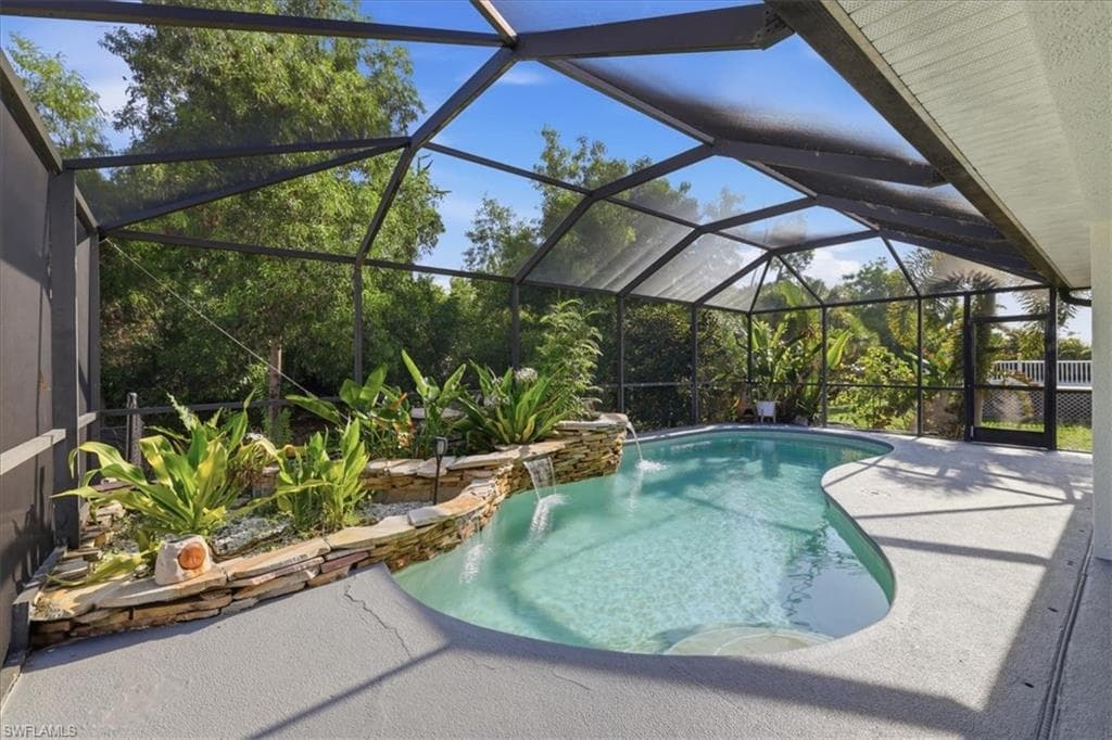 5748 Linden LN-12