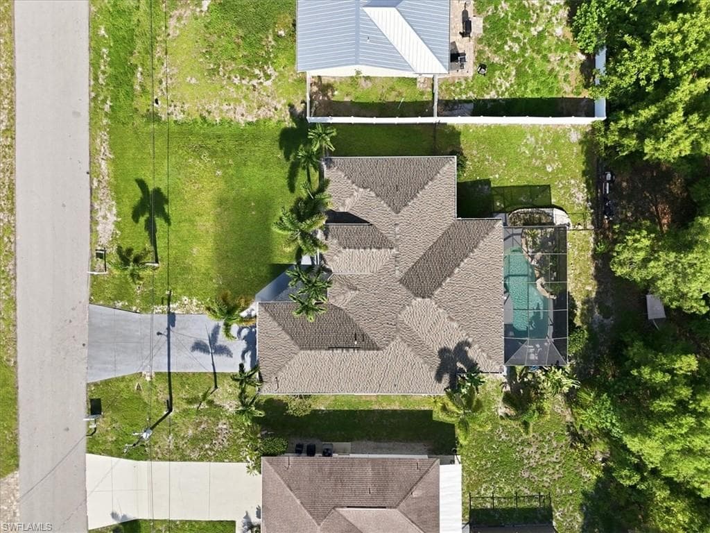 5748 Linden LN-7