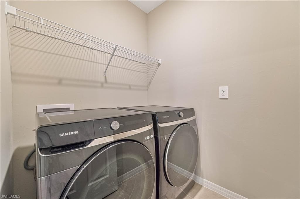 4226 Bloomfield ST-22
