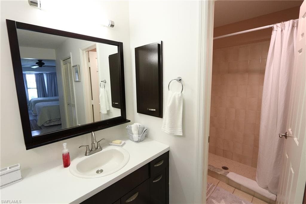 10805 Queen Anne LN 203-15