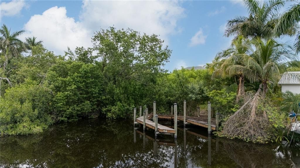 315 Shore DR-12