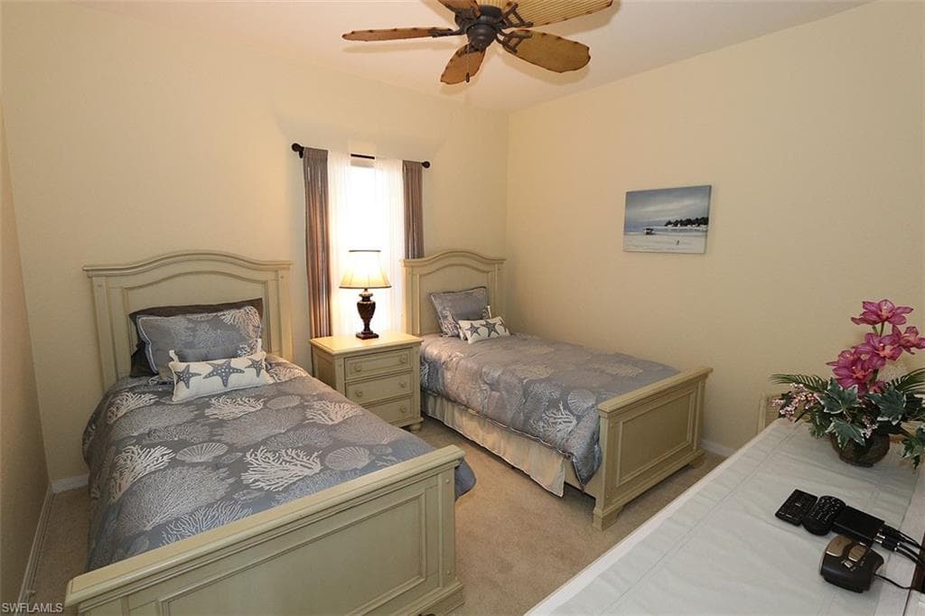 3250 Cypress Glen WAY 403-16