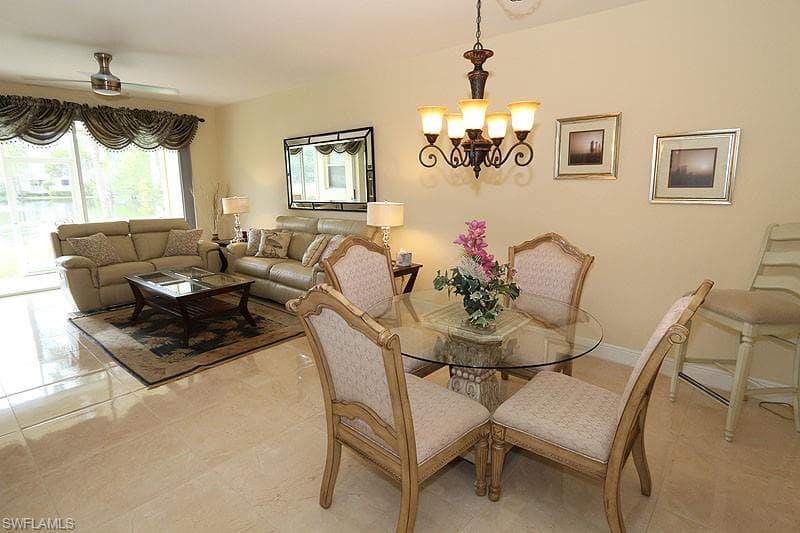 3250 Cypress Glen WAY 403-7