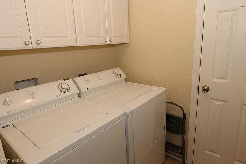 3250 Cypress Glen WAY 403-19