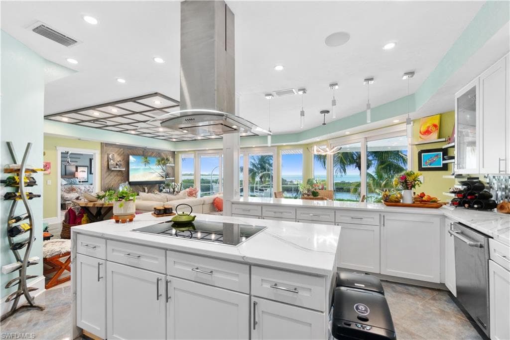 8124 Estero BLVD-6