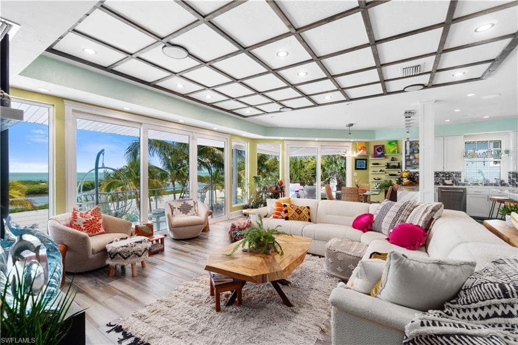 8124 Estero BLVD-13