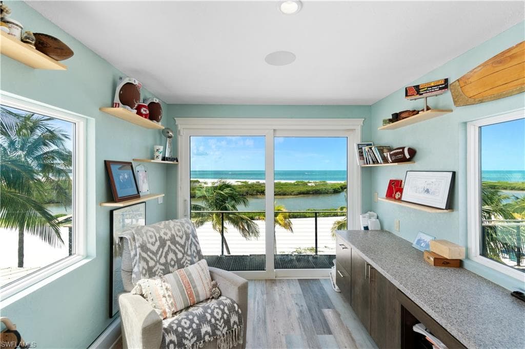 8124 Estero BLVD-26