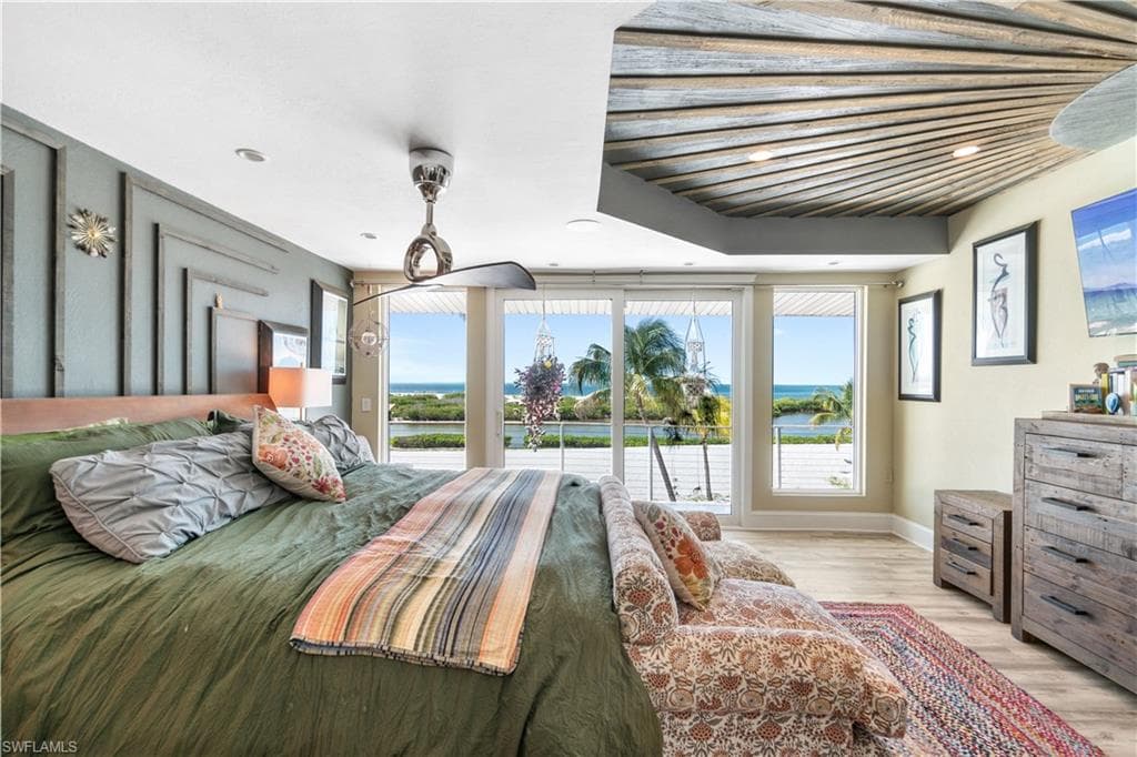 8124 Estero BLVD-14