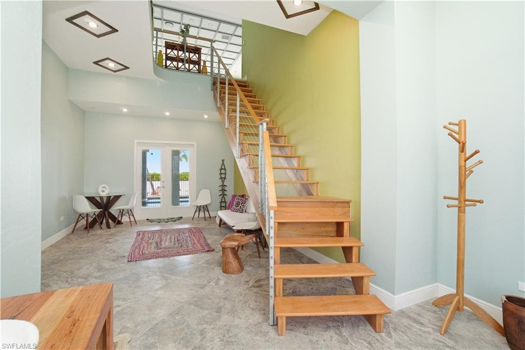 8124 Estero BLVD-25