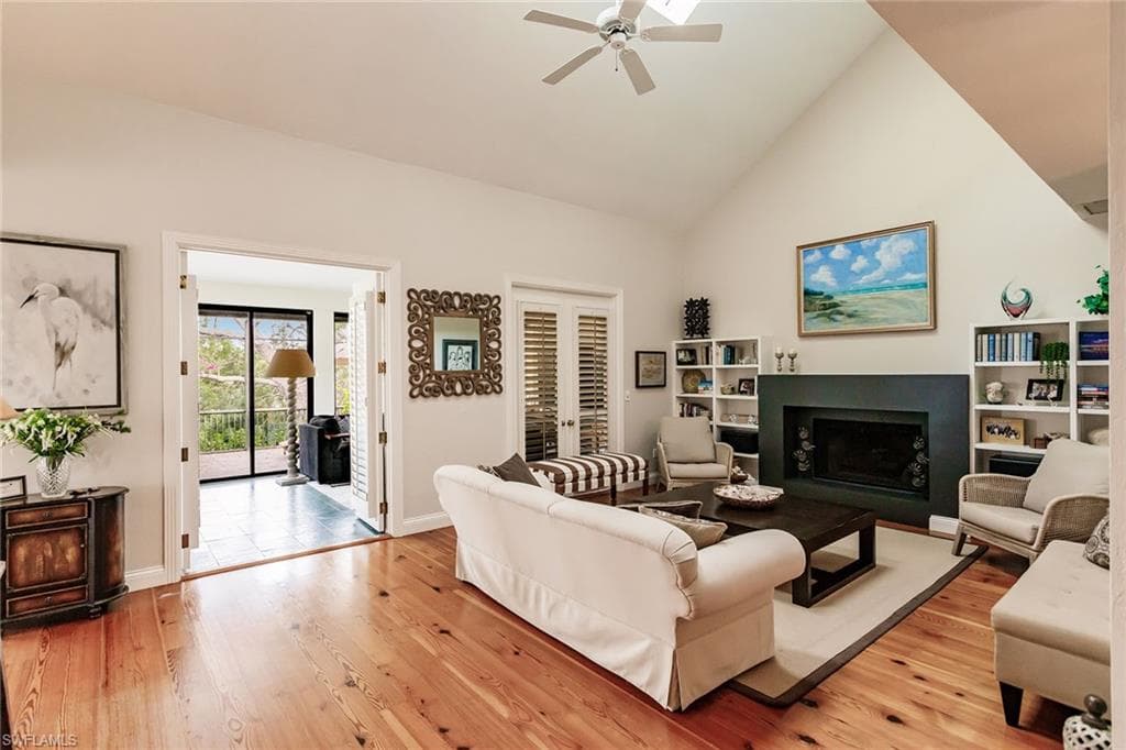 376 Leatherfern LN-15