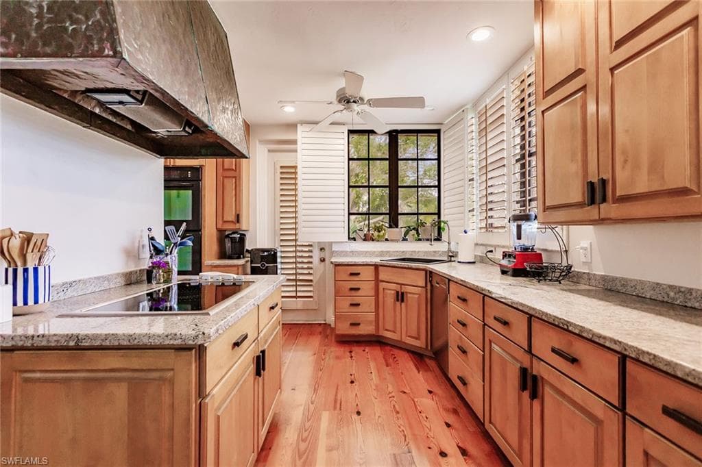 376 Leatherfern LN-19