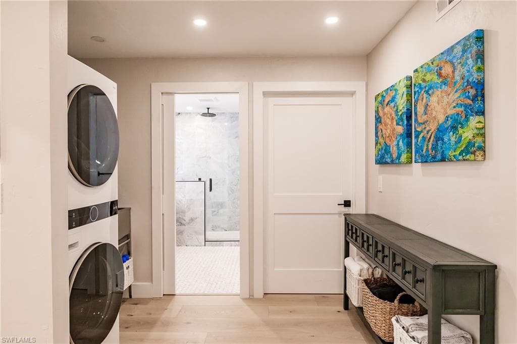 376 Leatherfern LN-40