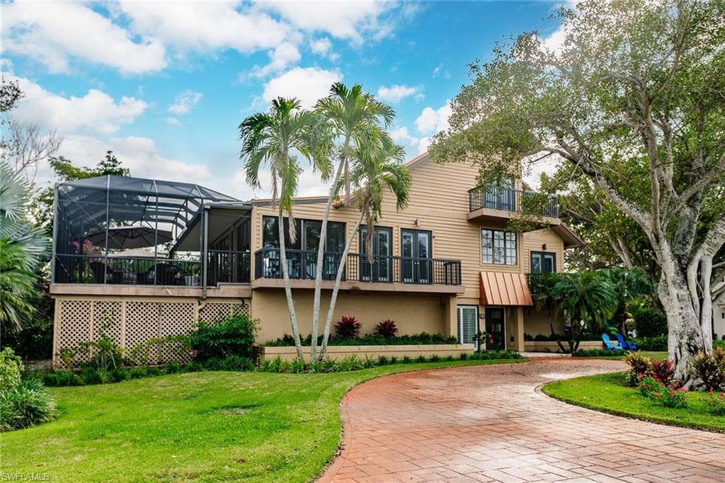 376 Leatherfern LN-4