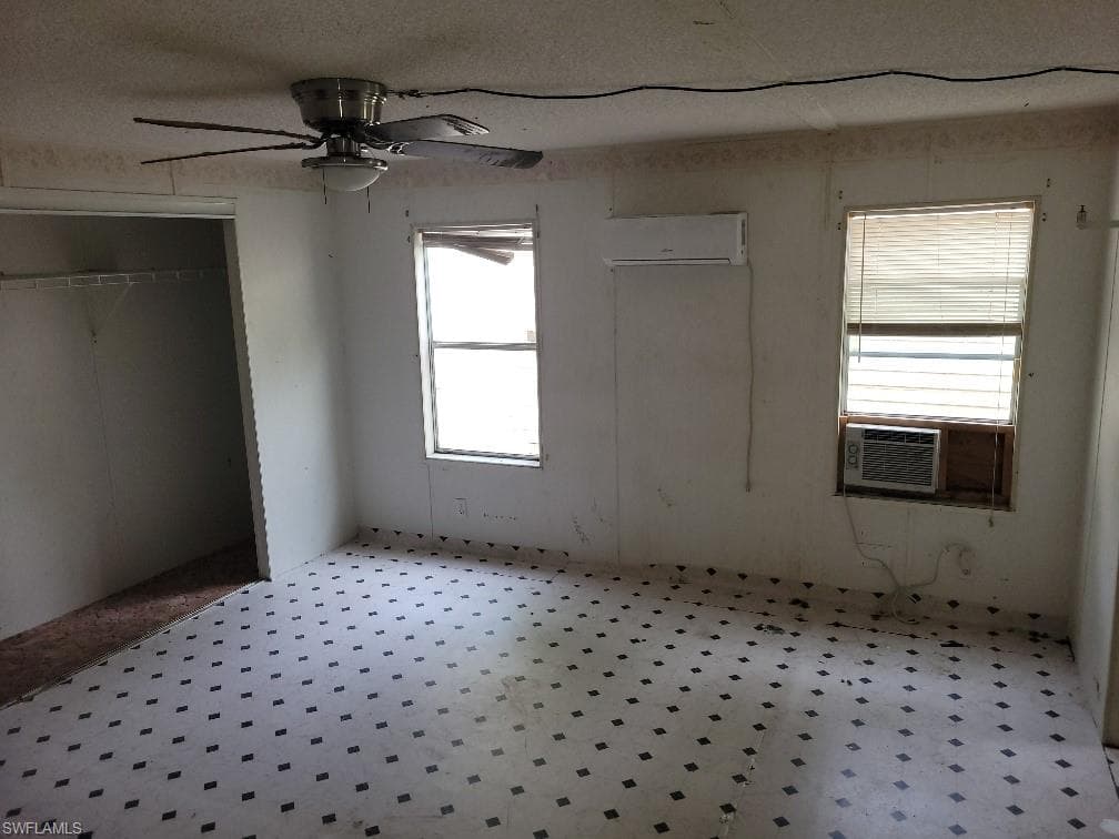 12040 Live Oak DR-6