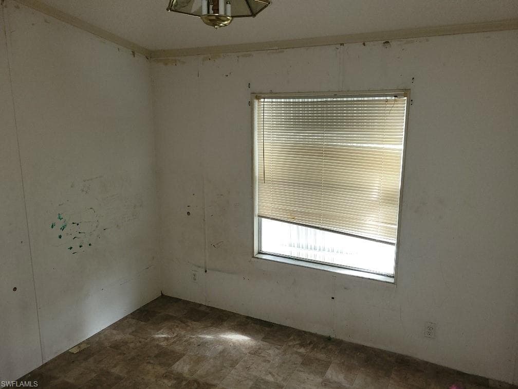 12040 Live Oak DR-4