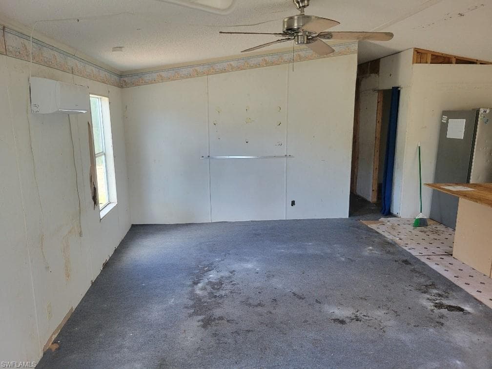 12040 Live Oak DR-8