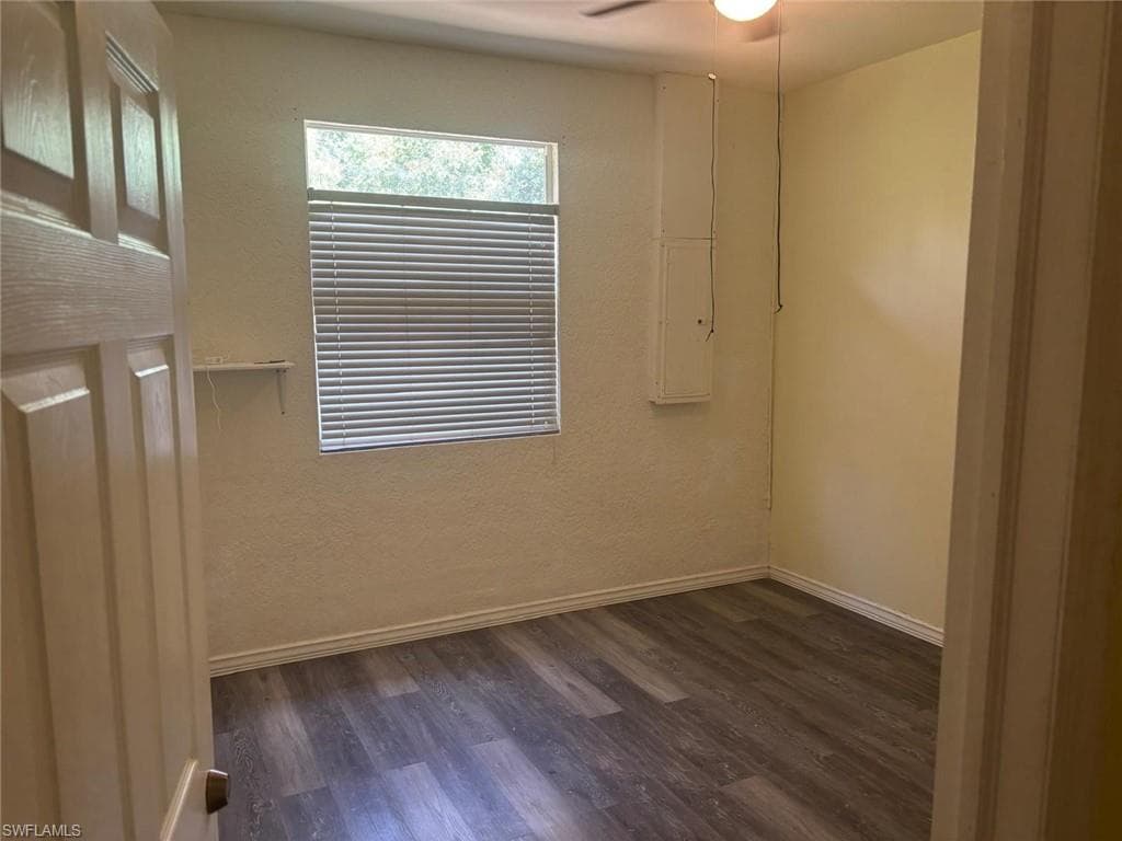 923 Sunrise BLVD-3
