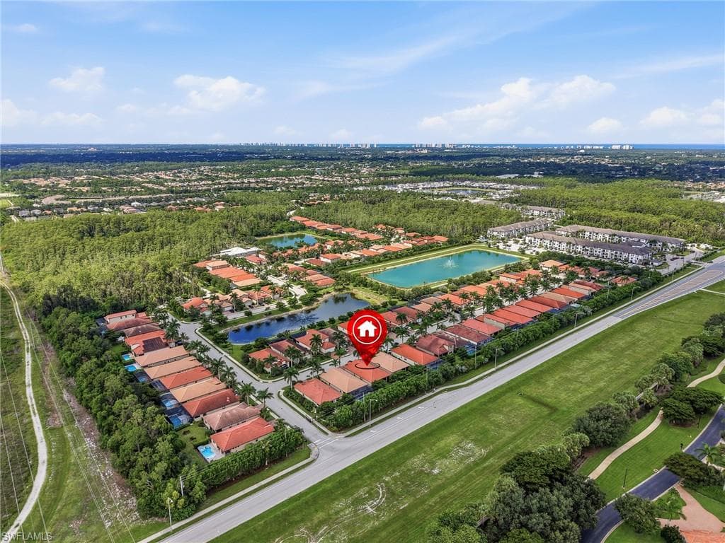 16423 Barclay CT-33