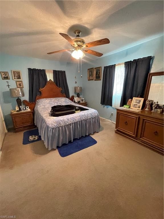 225 Lake DR-12