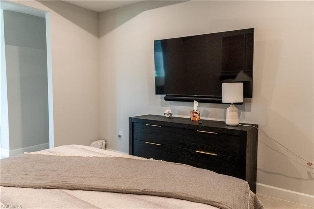 15335 LUCERNA ST 104-32