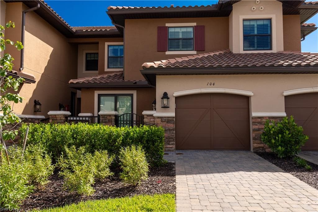 15335 LUCERNA ST 104-5