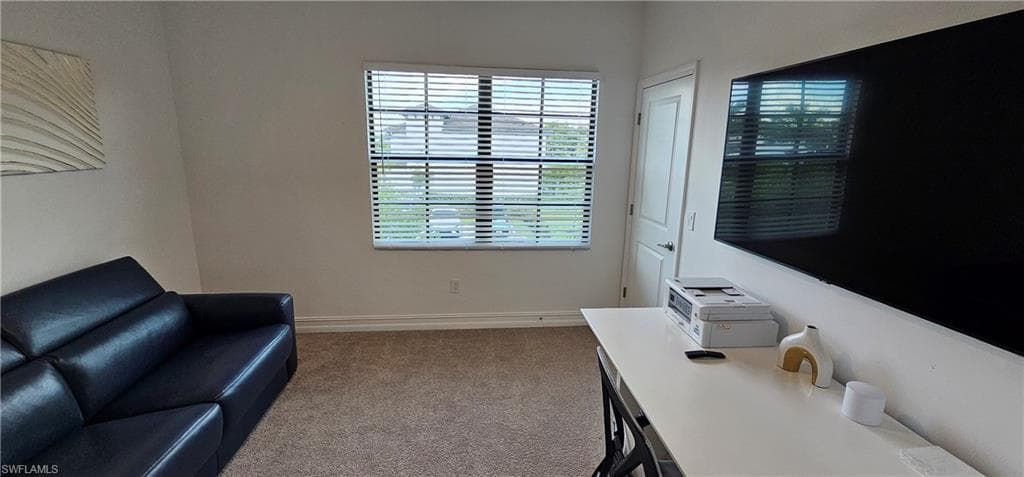 7510 Rockefeller DR-38