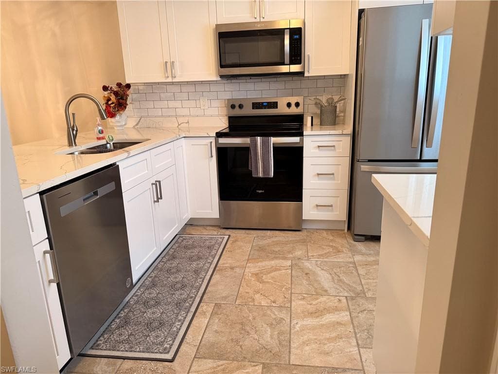17454 Blueberry Hill DR B-1