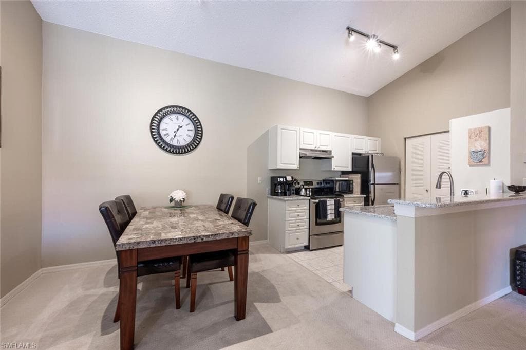 2190 Arbour Walk CIR 2221-9