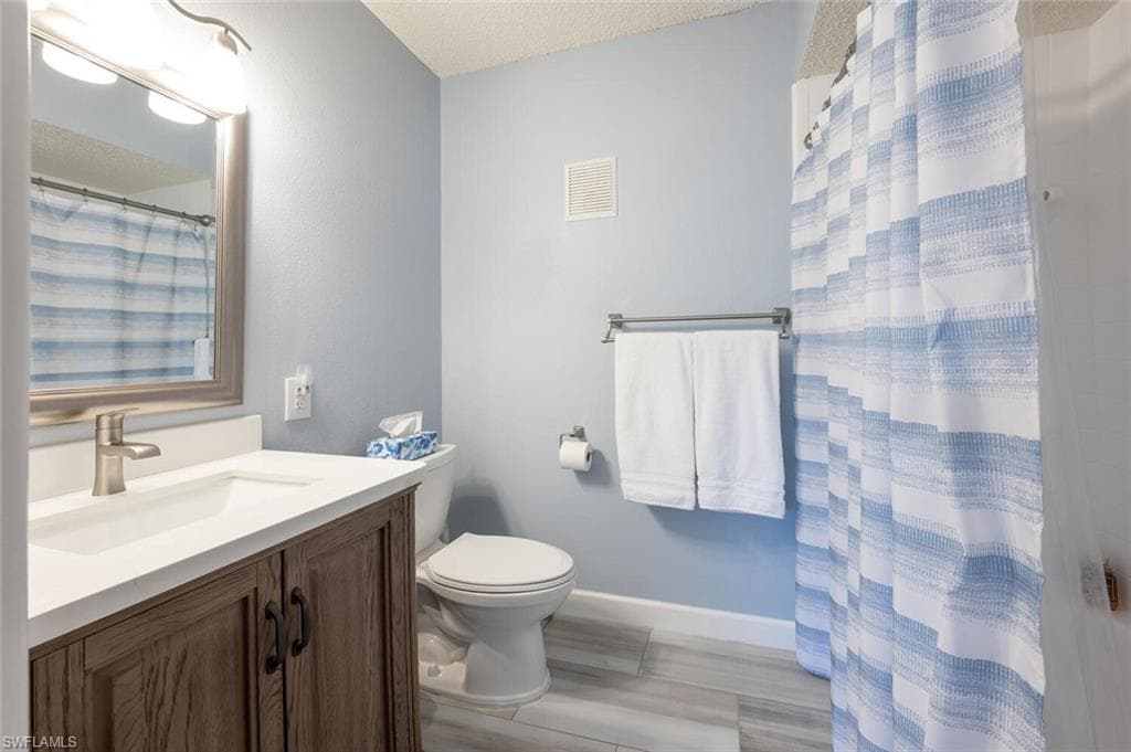 2190 Arbour Walk CIR 2221-14