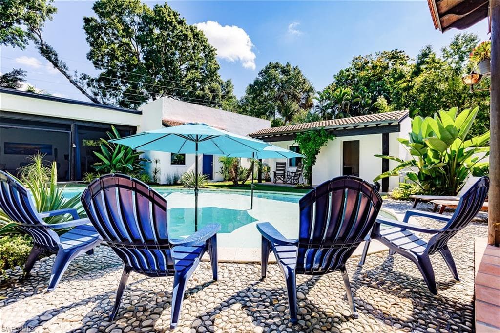 1291 Caloosa DR-2