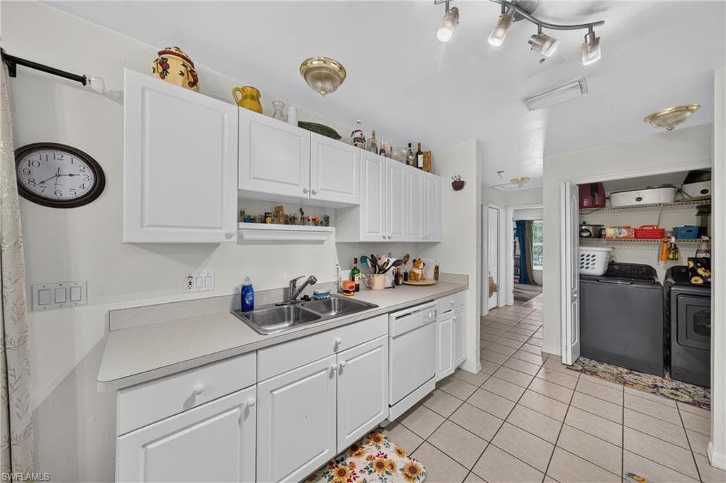 5484/5486 Birdsong LN-9