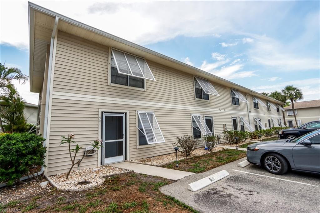 25484 Cockleshell DR 901-26