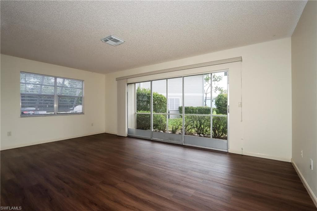 25484 Cockleshell DR 901-3