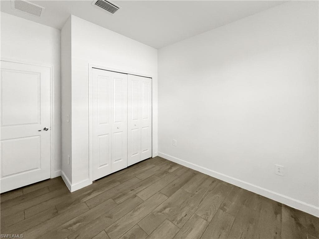 10706 Clementine PL-20