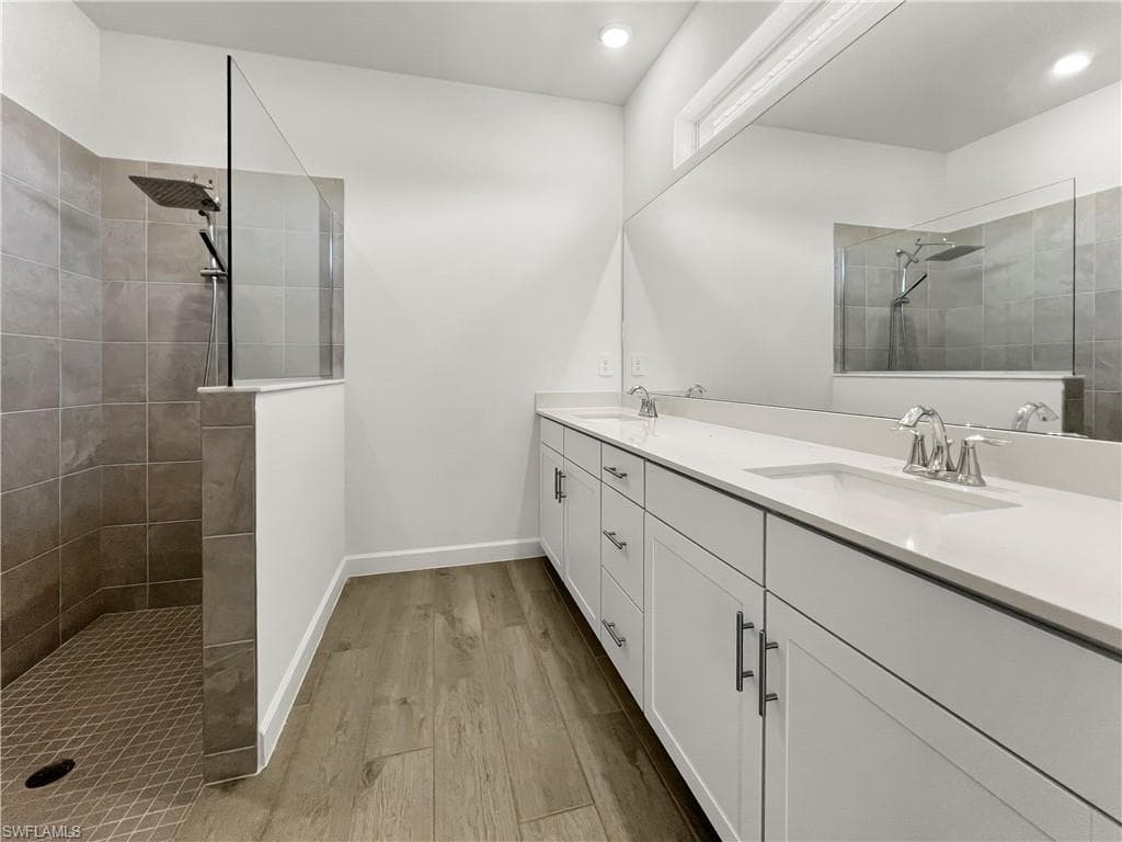 10706 Clementine PL-11