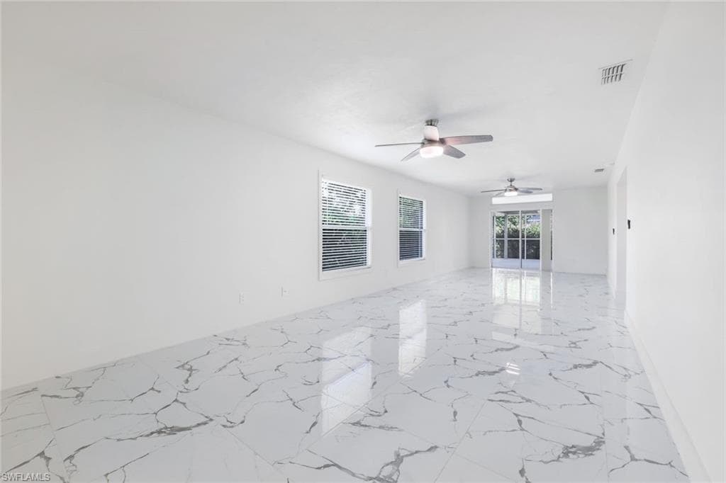 6031 Macbeth LN-12