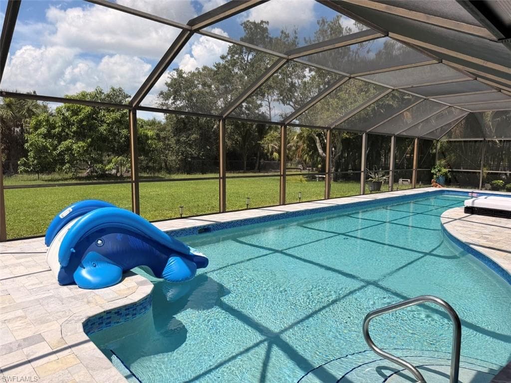 6560 Kestrel CIR-16