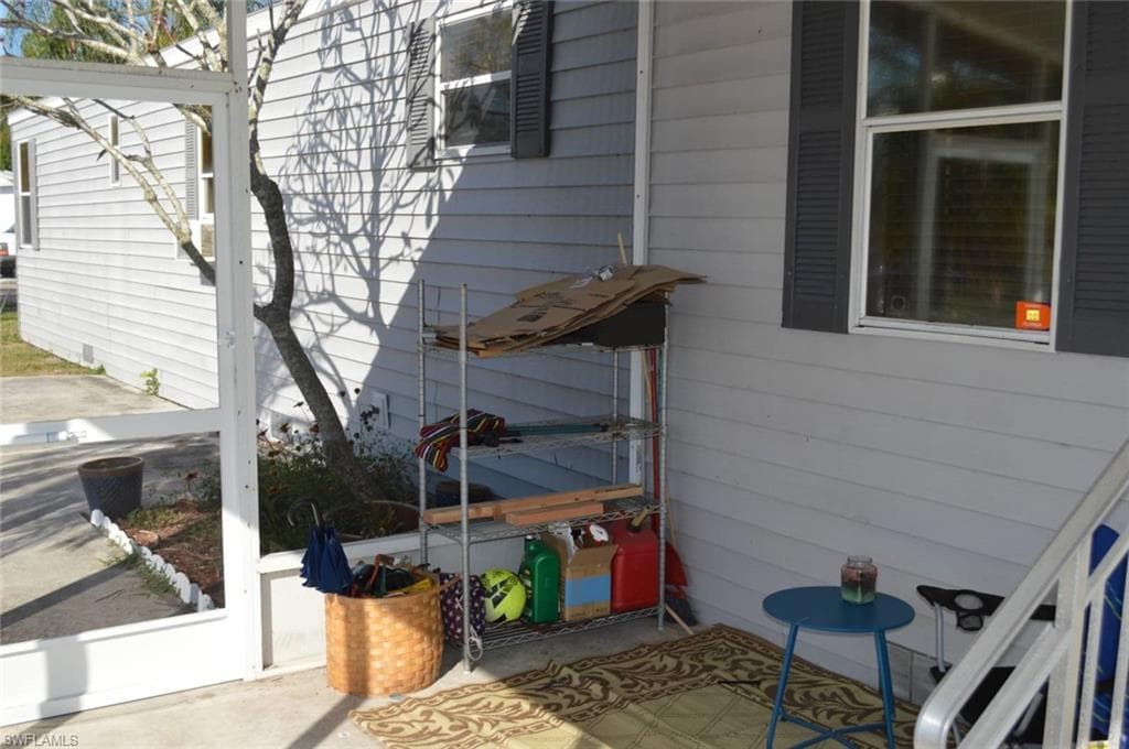349 Eland DR-18