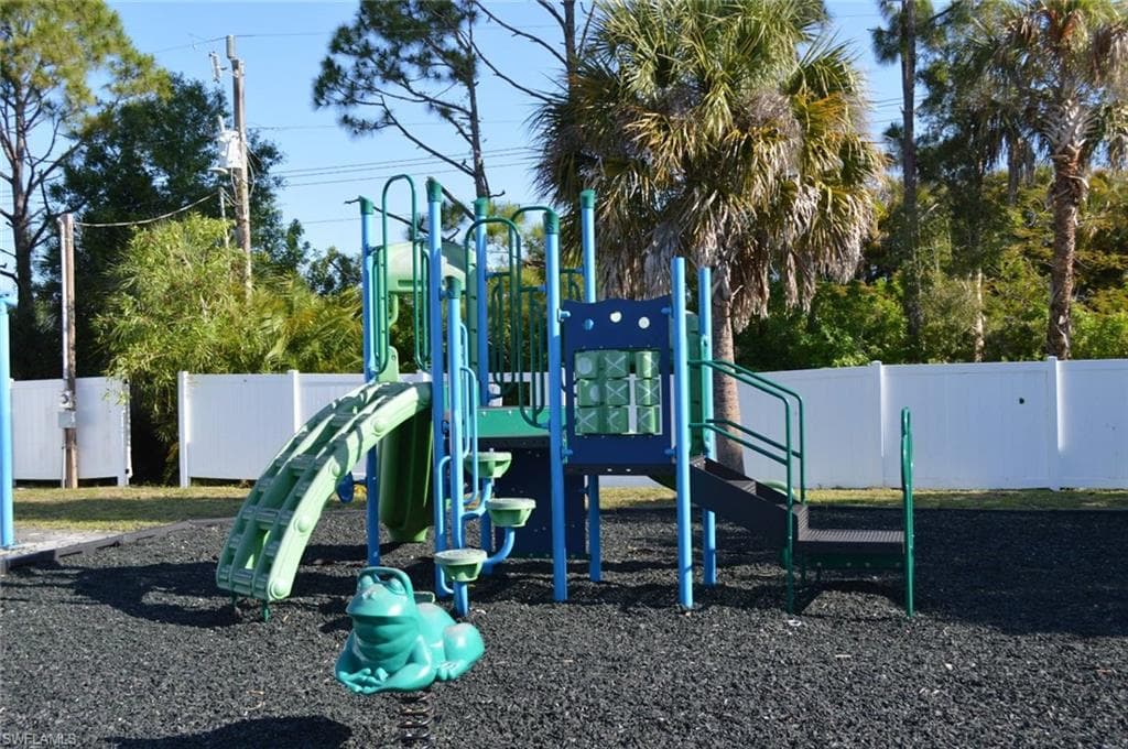 349 Eland DR-21