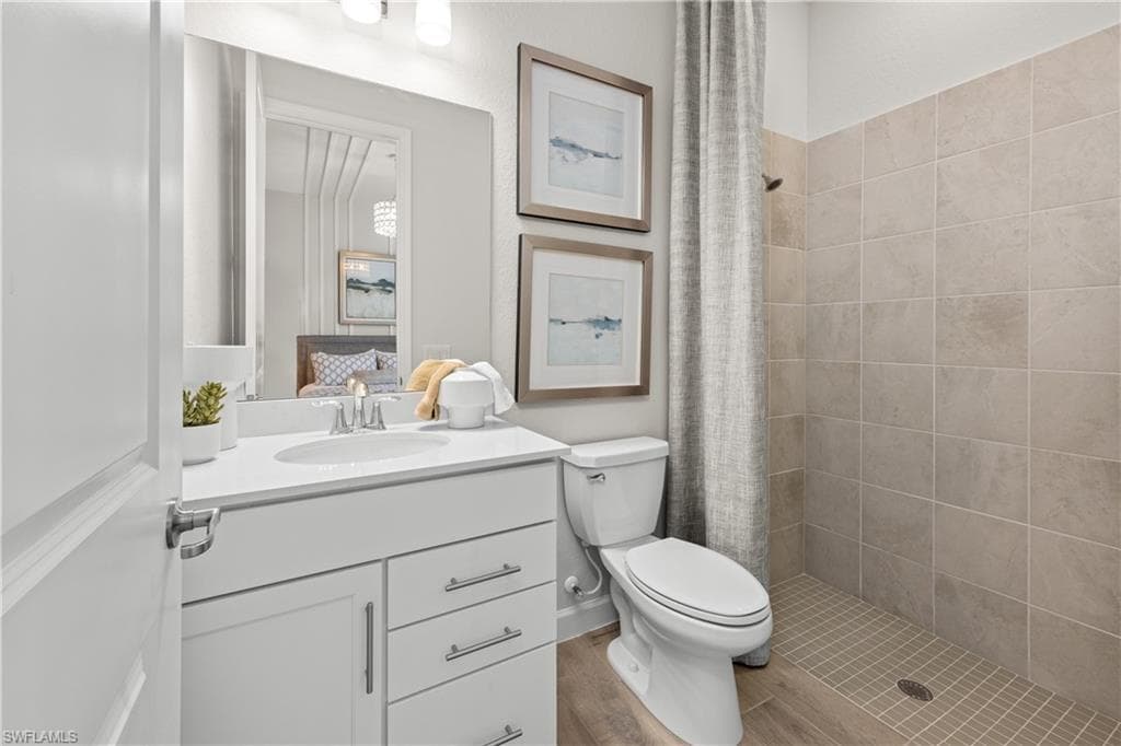 15720 Raveneli CT-22