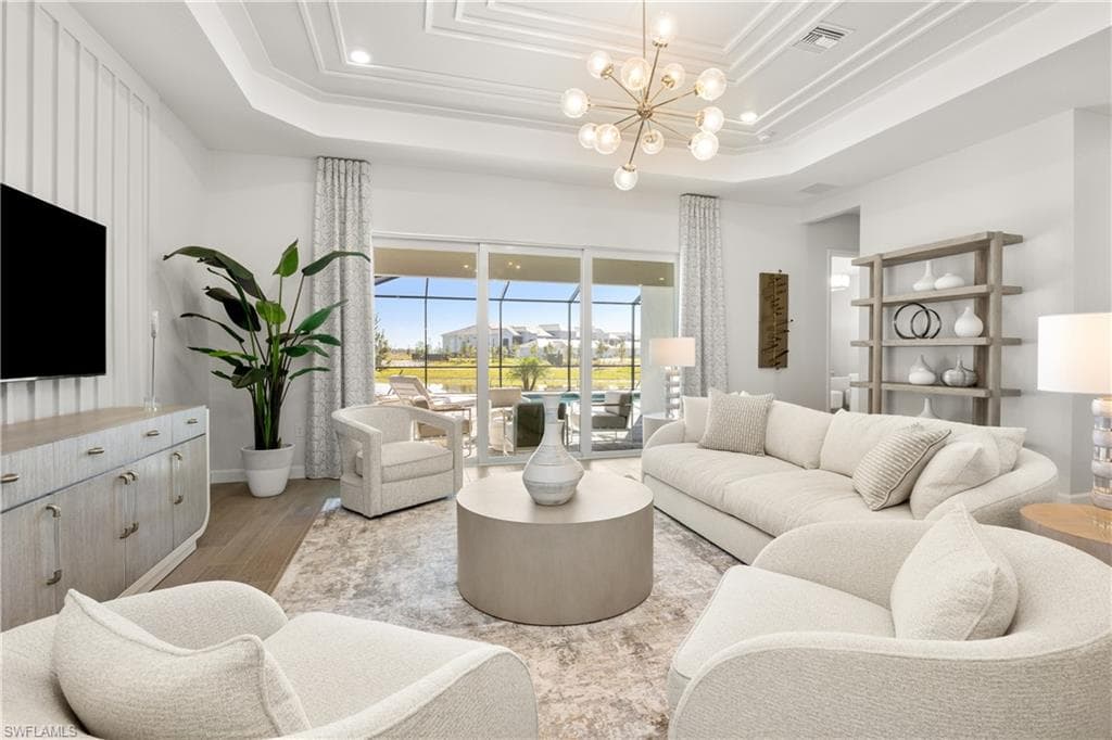 15720 Raveneli CT-10