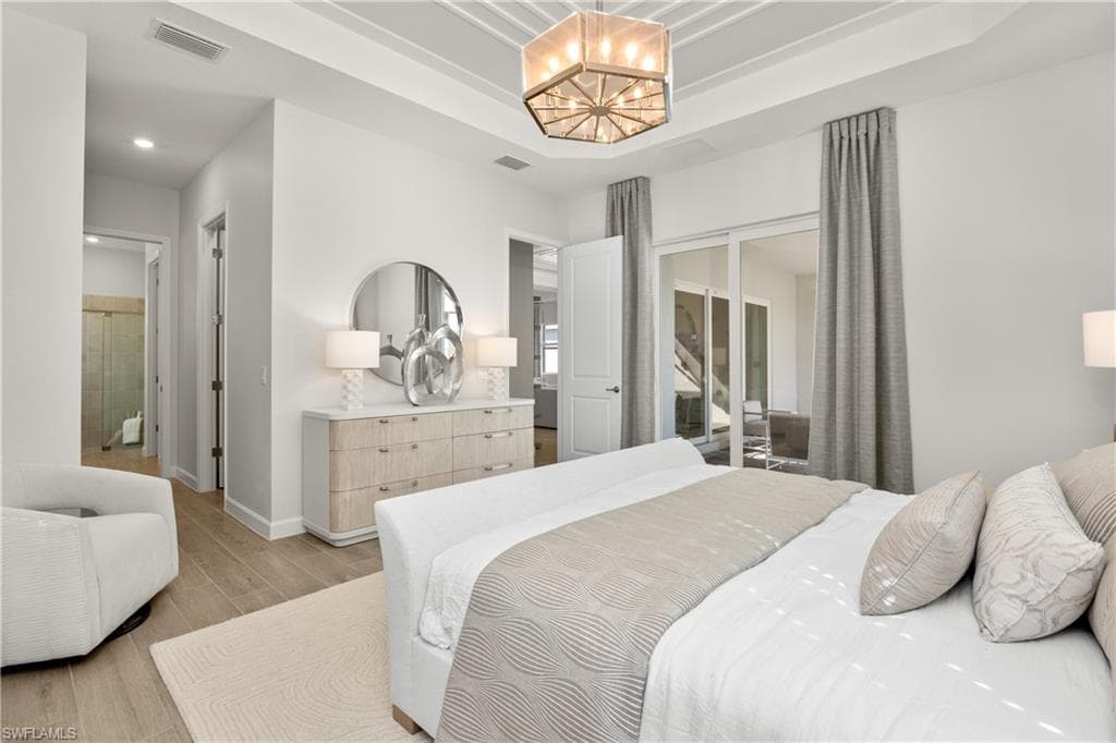 15720 Raveneli CT-11