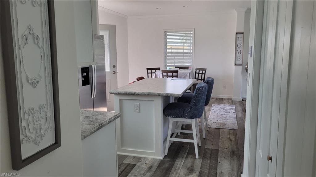 302 Shoreland DR-22