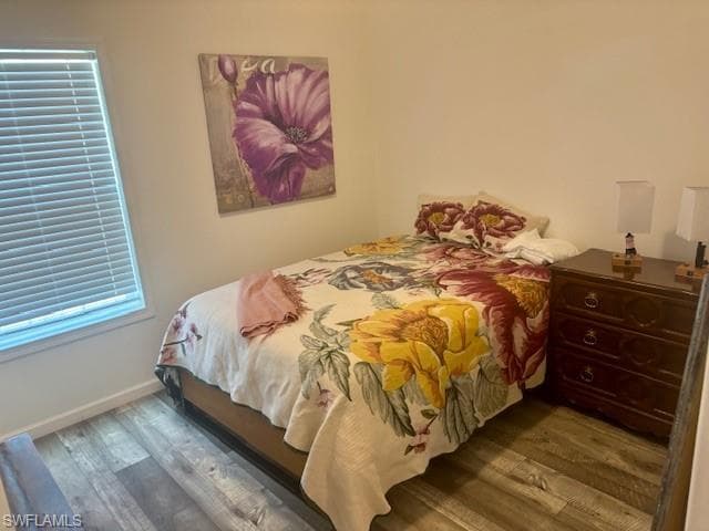 302 Shoreland DR-18