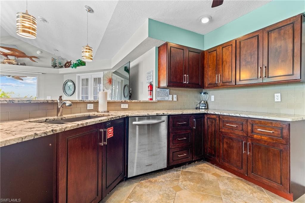 17750 Rebecca AVE-22
