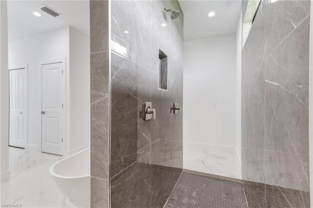 3531 NW 19th TER-16